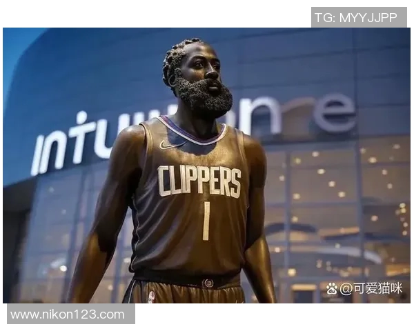 曝36岁哈登已成快船真正领袖!率领新阵容冲冠力争打破季后赛魔咒 曝36岁哈登已成快船真正领袖!率领新阵容冲冠力争打破季后赛魔咒