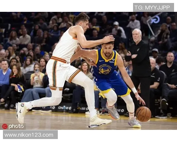 马刺三杀雷霆后能争冠?文班在场防守恐怖 两后场三分准星乃弱点 马刺三杀雷霆后能争冠?文班在场防守恐怖 两后场三分准星乃弱点